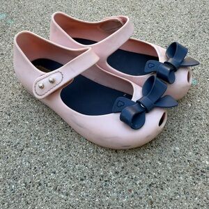 Mini Melissa Ultragirl bow shoes size 8 preloved slip on princess